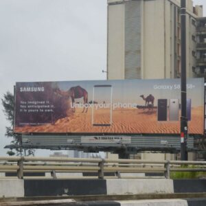 Unipole billboard