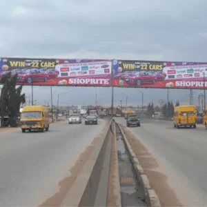 Gantry billboard